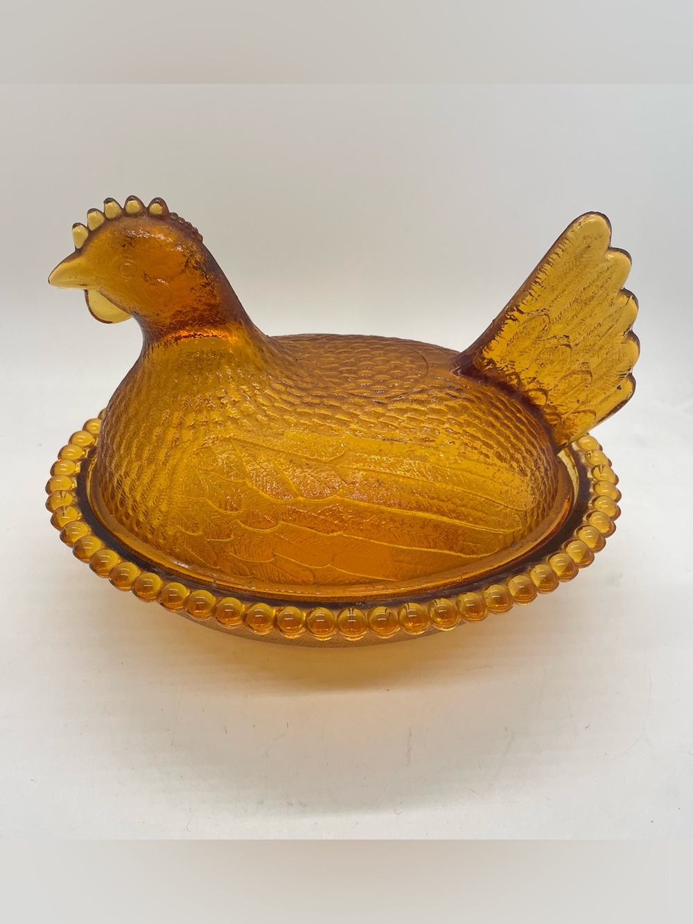 Vintage Indiana Glass Amber Hen on a Nest Covered Dish 7"